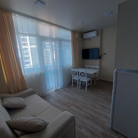 Andrew's Batumi Dual-Room Apartment Exterior photo